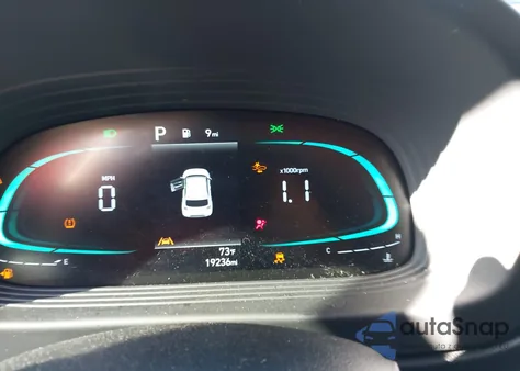 2025 Hyundai Venue Se z USA, uszkodzony, nr VIN KMHRB8A36SU369171